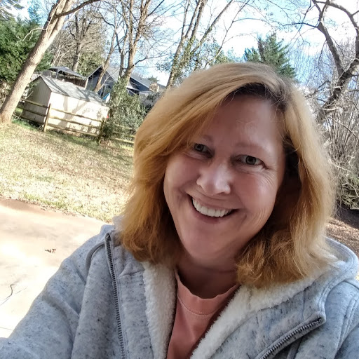Angela Hicks Photo 5