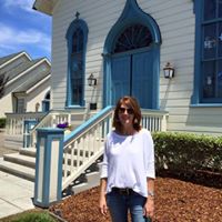Julie Clouse Photo 12