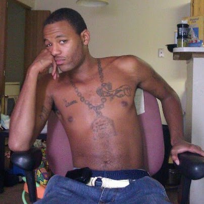 Aaron Hendricks Photo 10