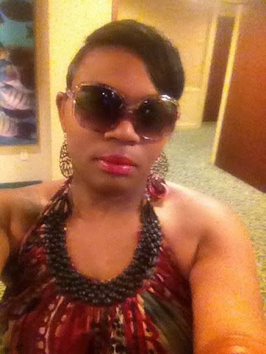 Angela Holley Photo 27