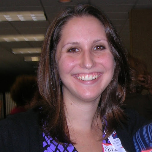 Sara Sanders Photo 26
