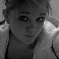 Amelia Bush Photo 3