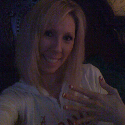 Jessica Hamilton Photo 35
