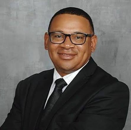Adrian Langston Photo 16
