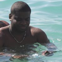 Ernst Charles Photo 14