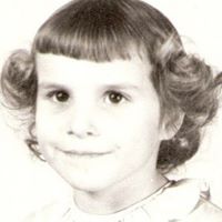 Anne Long Photo 32