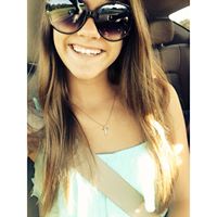 Heidi Nicholson Photo 29
