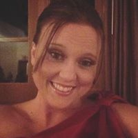 Jennifer March Photo 17