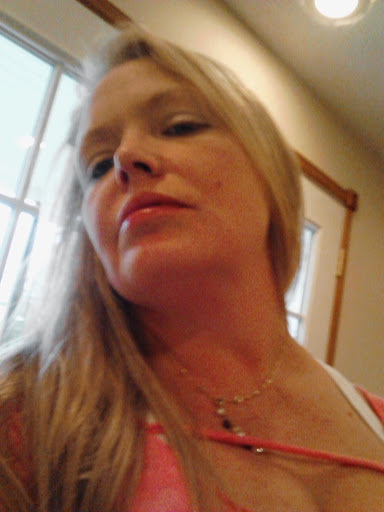 Michelle Steiner Photo 31
