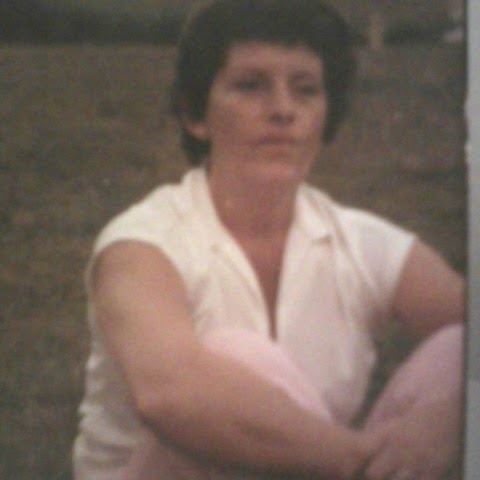Mary Hartley Photo 38