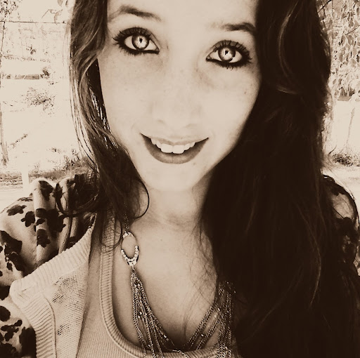 Daniela Werner Photo 3