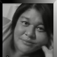 Yvette Roman Photo 9