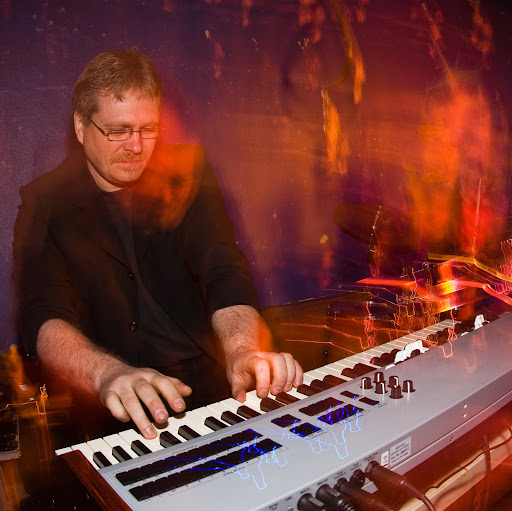 Christian Neumann Photo 30