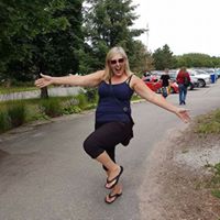 Lori Clarke Photo 30