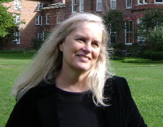 Barbara Dean Photo 2