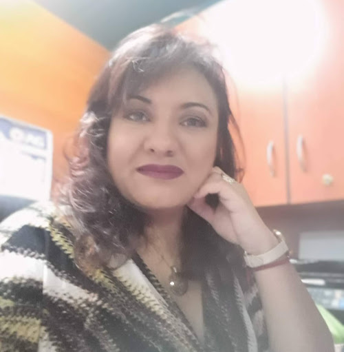 Alma Perez Photo 43