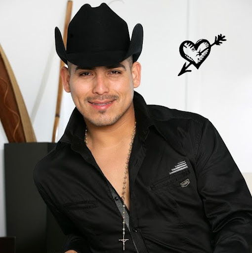 Shelly Rivera Photo 36