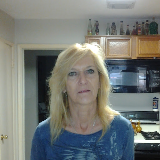 Darlene Taylor Photo 32