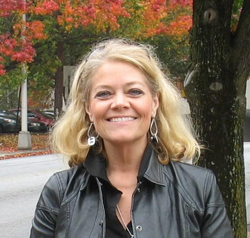 Patti Robinson Photo 1