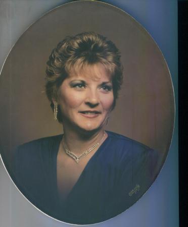 Deborah Horn Photo 10