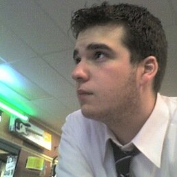 Robert Guerrero Photo 9