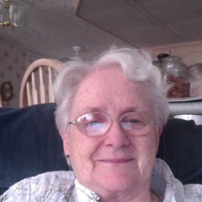 Clara Carter Photo 15