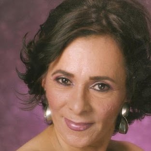 Eva Marin Photo 8