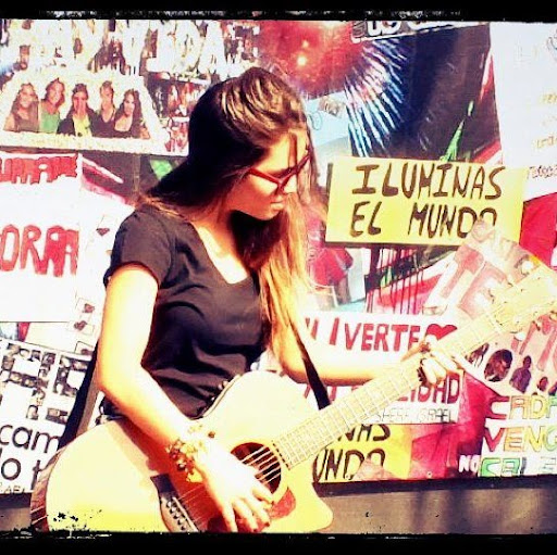 Maria Roldan Photo 2
