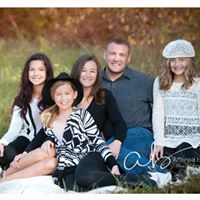 Robin Beckham Photo 11