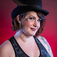Jennifer Nielson Photo 20