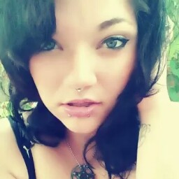 Alicia Wilson Photo 27
