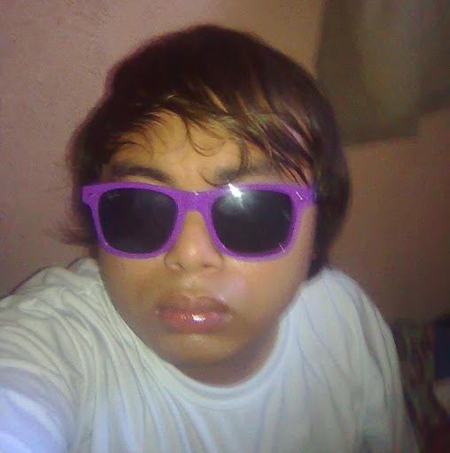 Michael Garay Photo 18