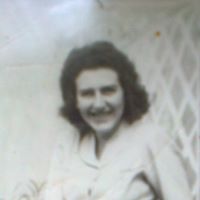 Christine Sutherland Photo 26