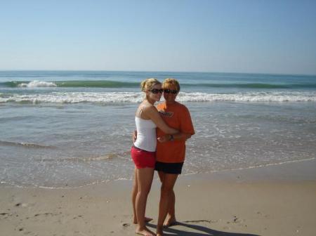 Terri Brown Photo 23