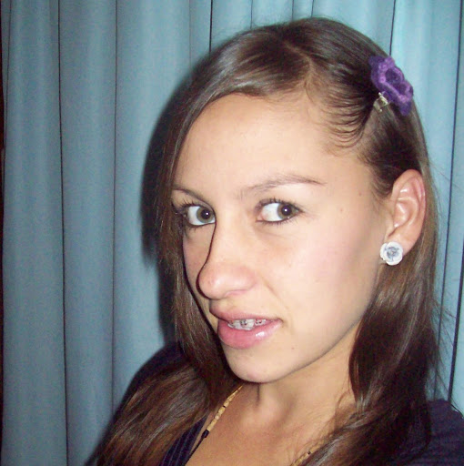 Heidi Rojas Photo 28