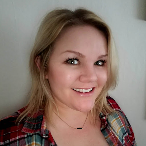 Julie Dawson Photo 25