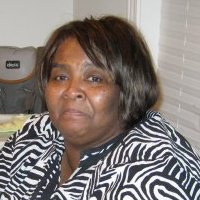 Carolyn Reeves Photo 27