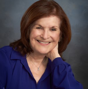 Dorothy Hayes Photo 7