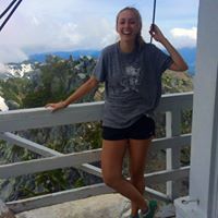 Erica Horst Photo 7