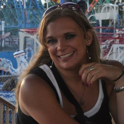 Stephanie Wilkins Photo 13