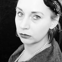 Rebecca Gross Photo 28