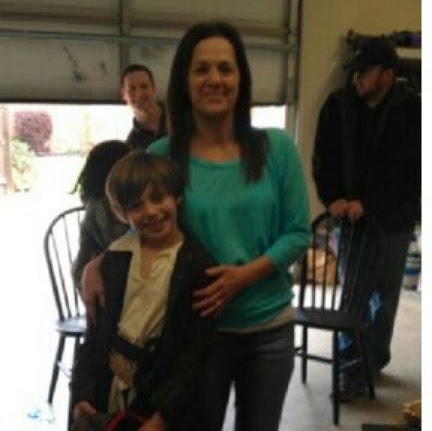 Lisa Dickerson Photo 34