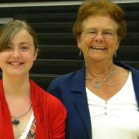 Mary Nickel Photo 34