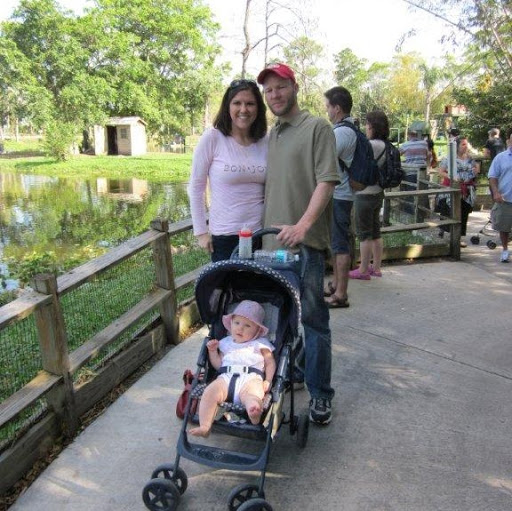 Elizabeth Kerns Photo 8