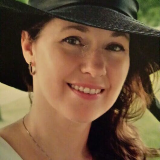 Catherine Wiley Photo 12