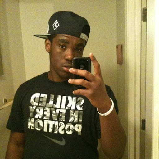 Kenneth Raymond Photo 8