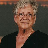 Elizabeth Heckman Photo 5