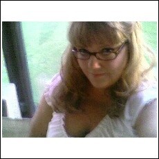 Stacie Clark Photo 15