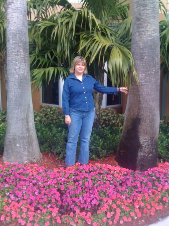 Sharon Russell Photo 15