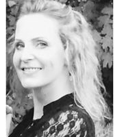 Suzanne Keene Photo 7